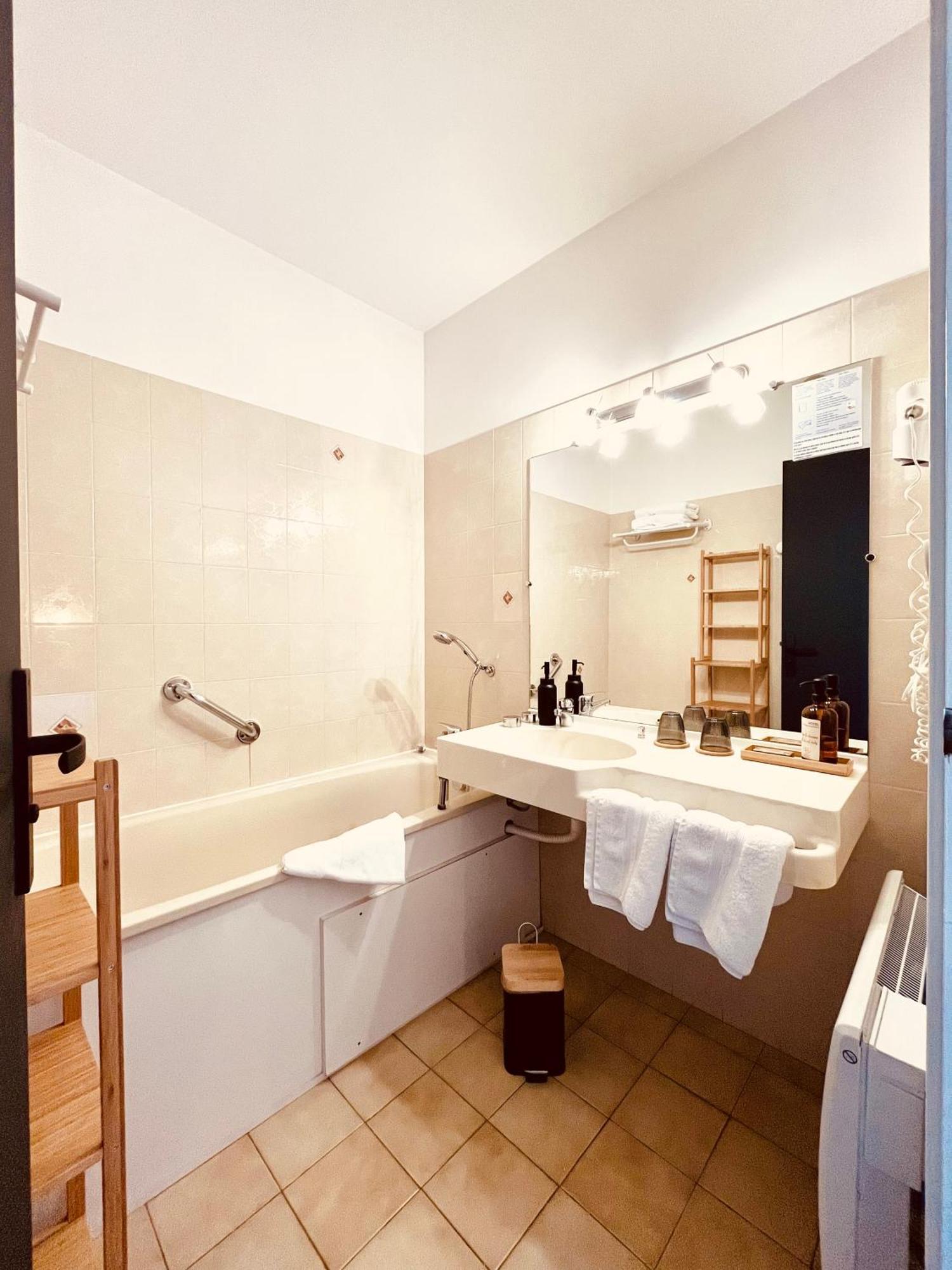 Hotel Les Chaumettes Savines Eksteriør billede